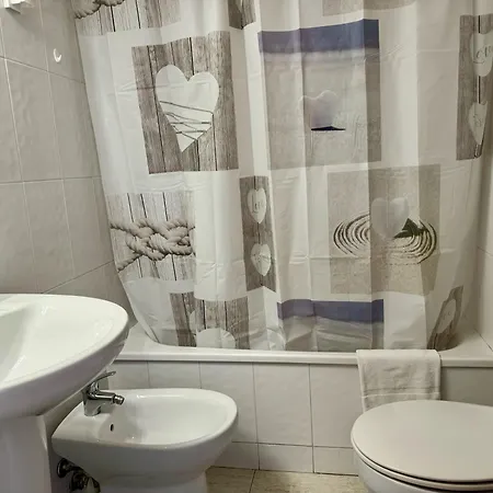 Zodiac Ab 4b Lloret de Mar